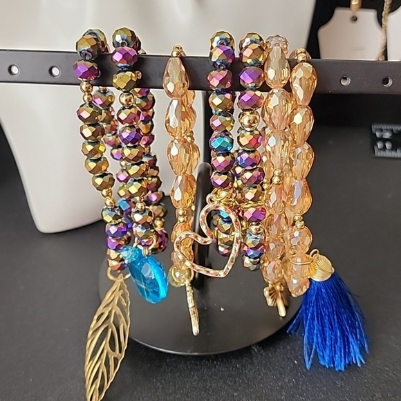 Hand Made Set of 7 AB Gold Crystal Glass Bracelets with Gold Charms Seman… - Picture 3 of 7